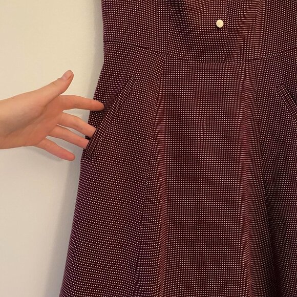 Gal meets glam burgundy a-line dress - Picture 7 of 9